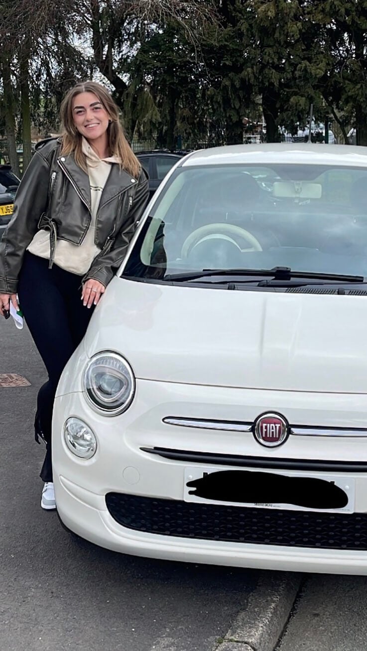 Bethany Fletcher - “I bought my very own first car using Carmoola who helped me out so much with the whole process” 9x16 copy-1